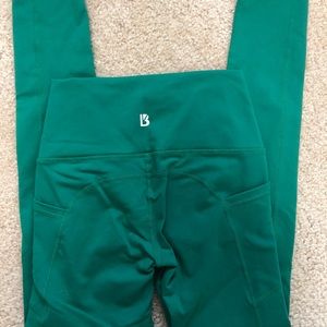 BuffBunny Emerald Green Leggings